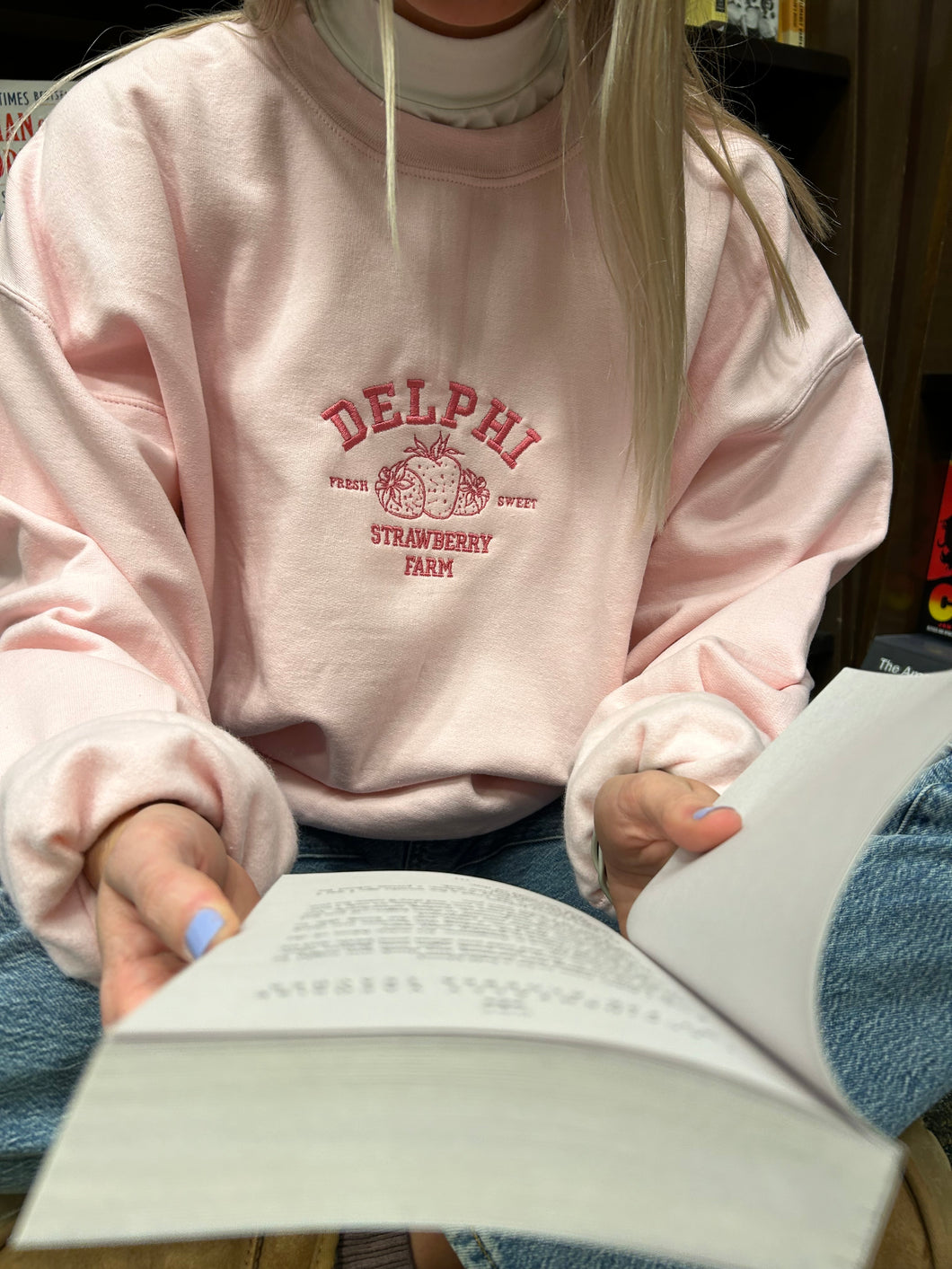 Delphi Strawberry Farm Crewneck