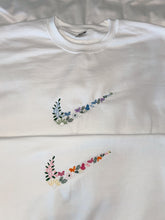 Load image into Gallery viewer, Flowers Crewneck
