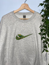 Load image into Gallery viewer, Froggy Crewneck
