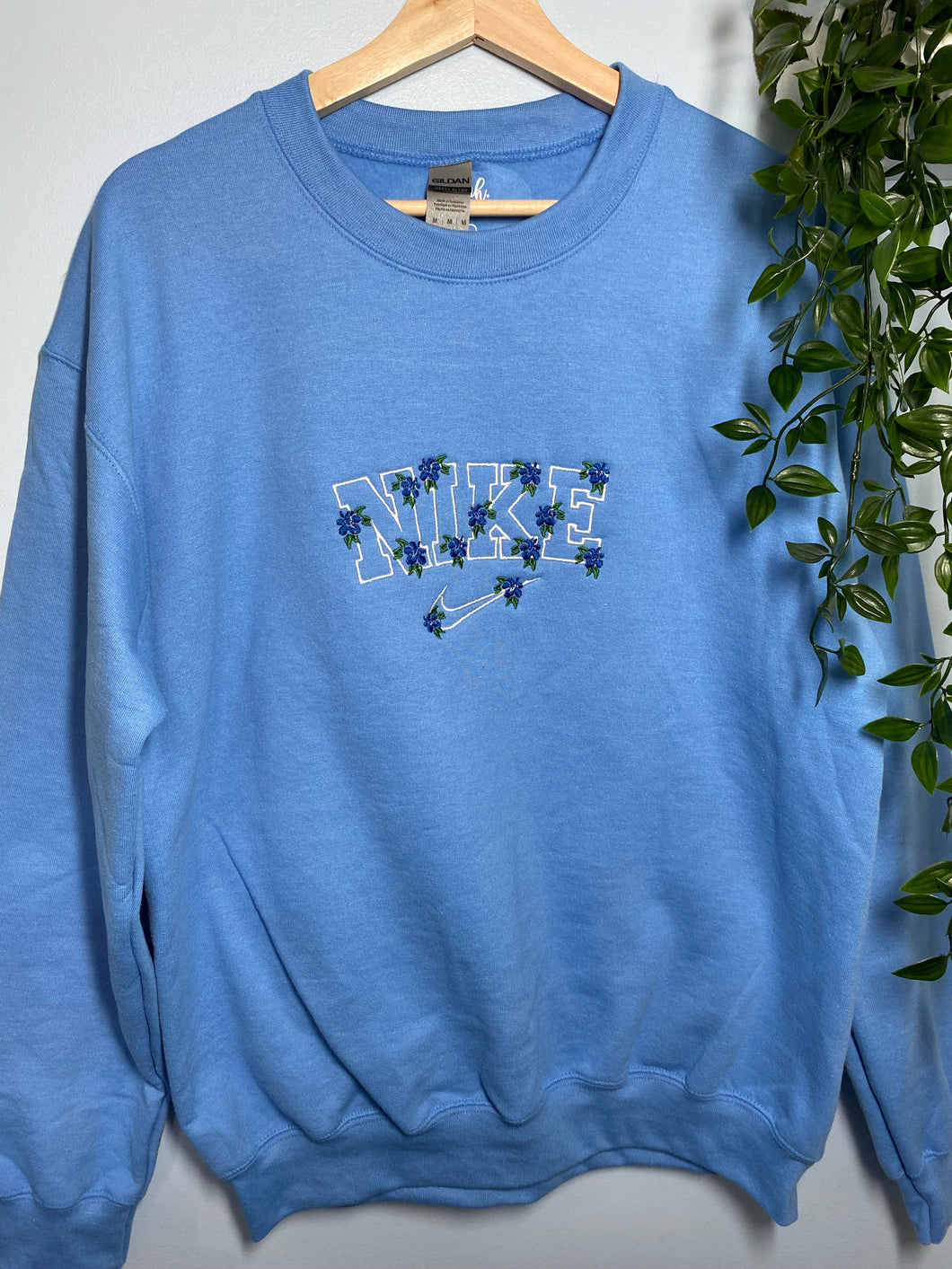 Hawaiian Flowers Crewneck